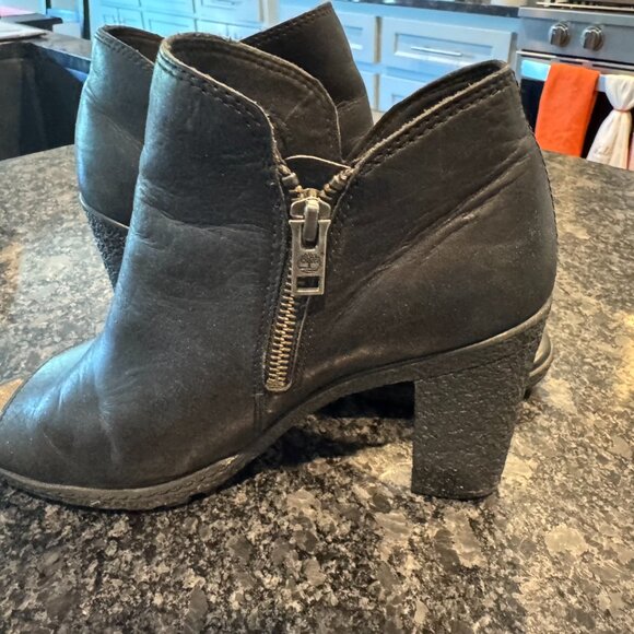 Size 8 - Black Timberland Glancy Ruched Peep Toe Booties - Picture 4 of 5